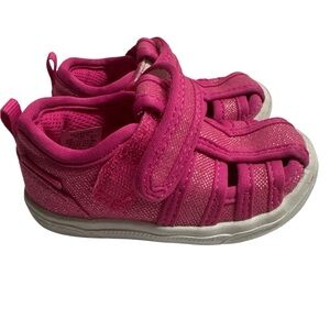 Stride Rite Pink Sandals with Elastic Straps